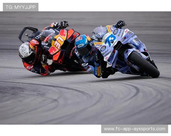 MotoGP冲刺圈发生连环小碰撞，安全规则再被讨论